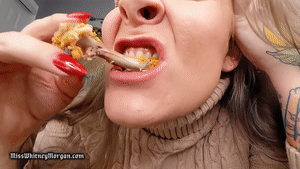 www.misswhitneymorgan.com - Miss Whitney Morgan: Fried Chicken Vore ASMR thumbnail