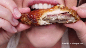 www.misswhitneymorgan.com - Hooters Girl Miss Whitney Morgan Is Hungry thumbnail